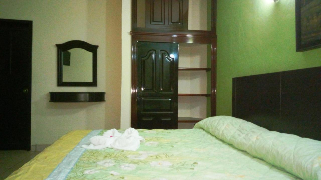 Hotel Real Plaza Ocosingo 외부 사진